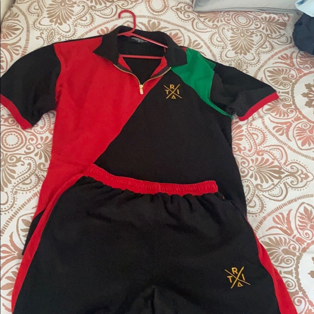 Trianguloswag short set